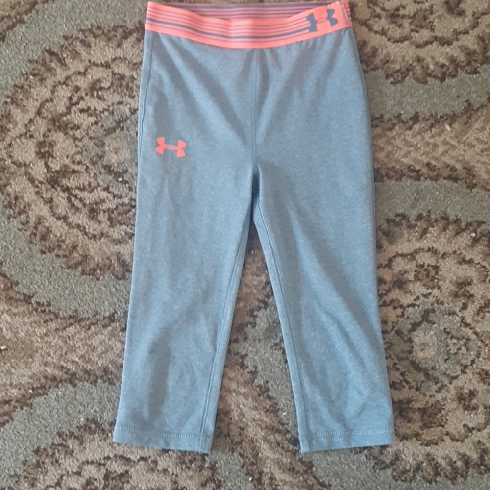 Bundle and save 3/$10 Under armor girls pants